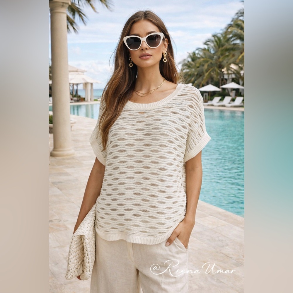 Ann Taylor Cream Open Weave Short Sleeve Sweater – Size Small (Oversized Fit)